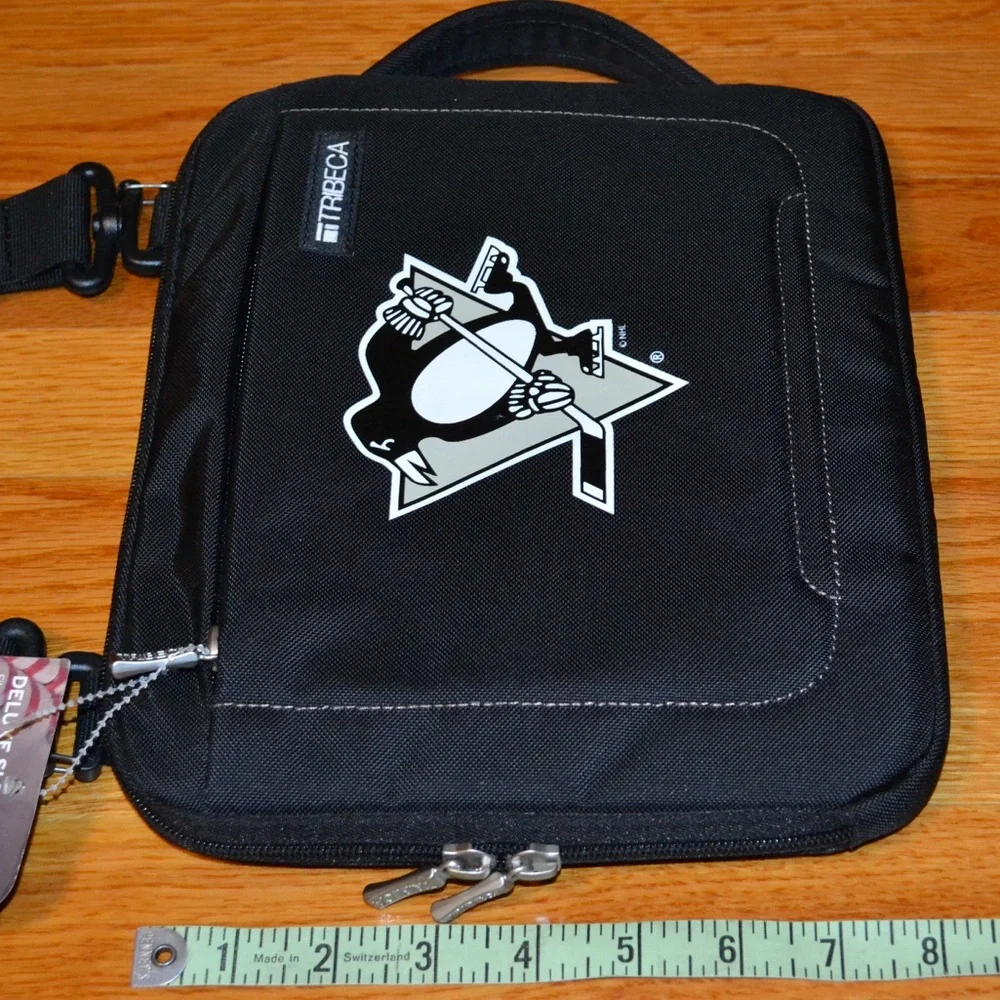 Tribeca NHL Pittsburgh Penguins iPad/tablet sleeve/case - NEW